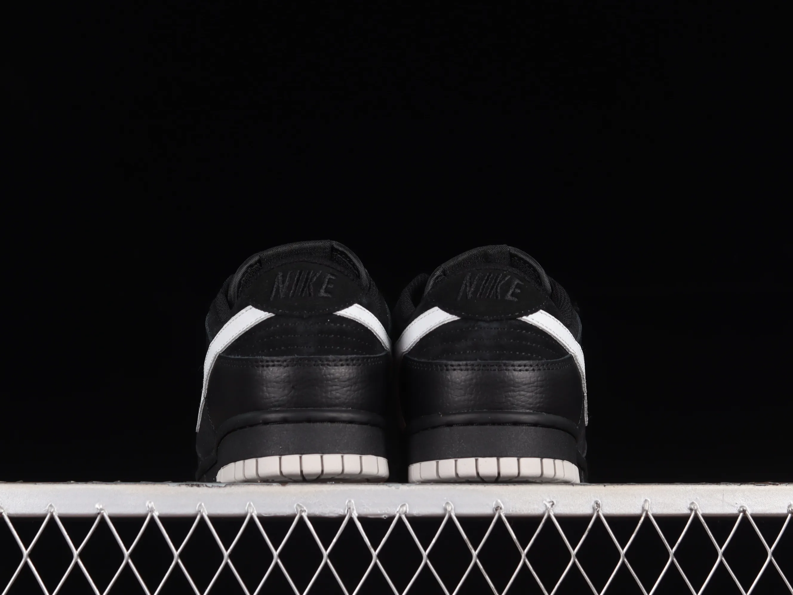 All categories Nk SB Dunk series Nk SB Dunk Low low-top sneakers Nk SB Dunk Low SB low-top sports and leisure sneakers 318020-013